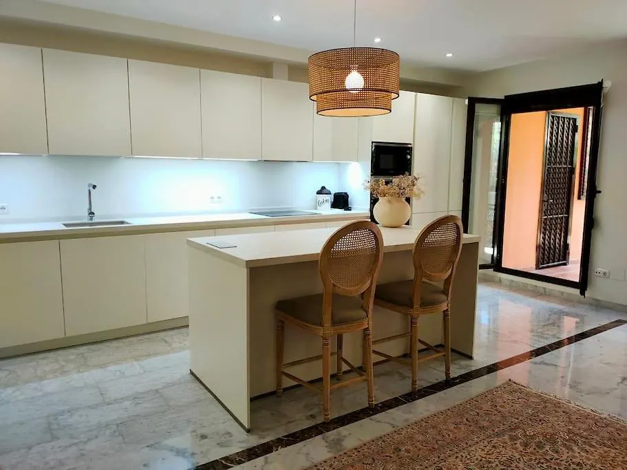 Apartman Acogedor Y Luminoso Apartamento Cerca De La Playa Marbella